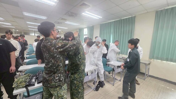 防護裝備穿脫體驗圖片